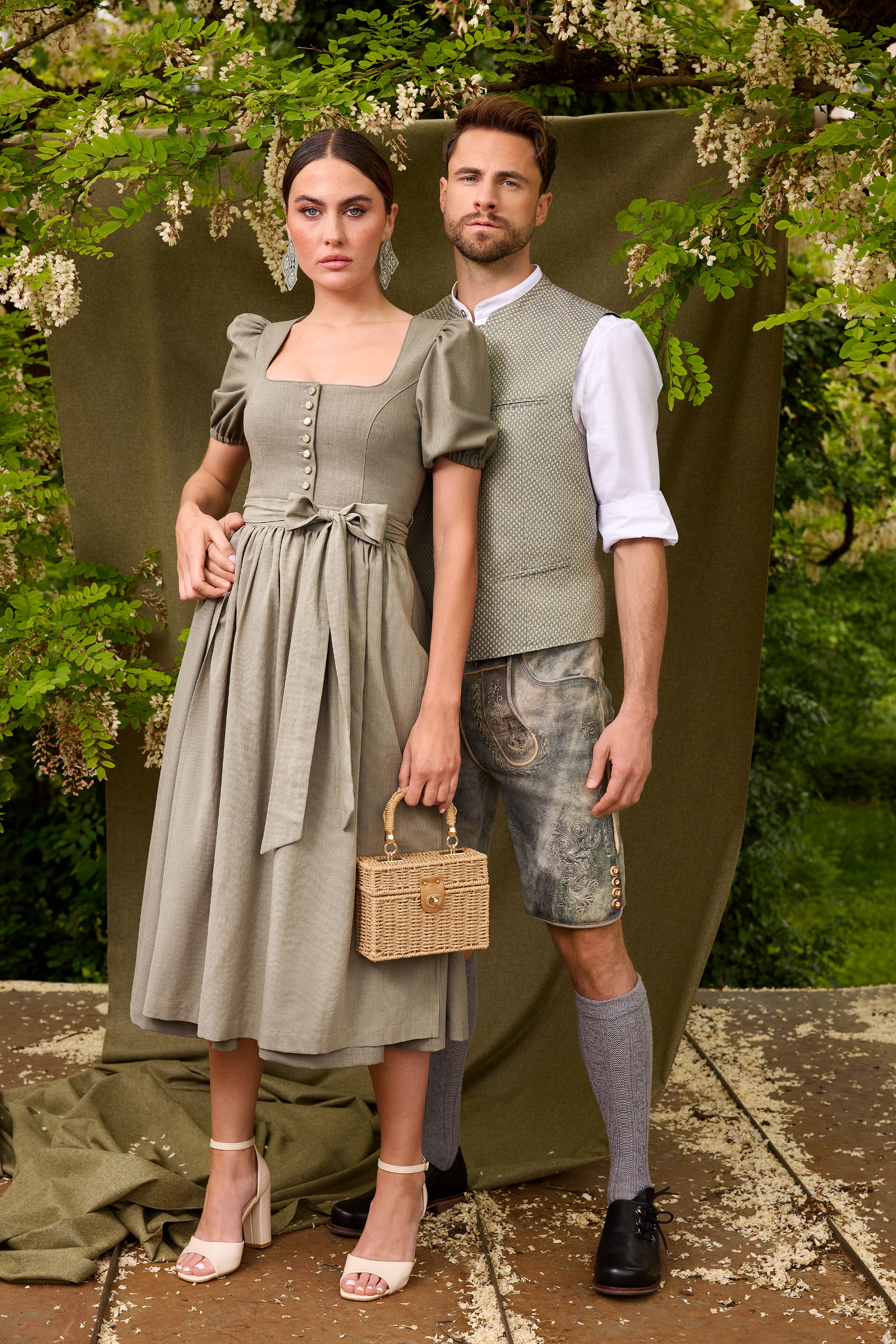 Dirndl Alisora R75 #2