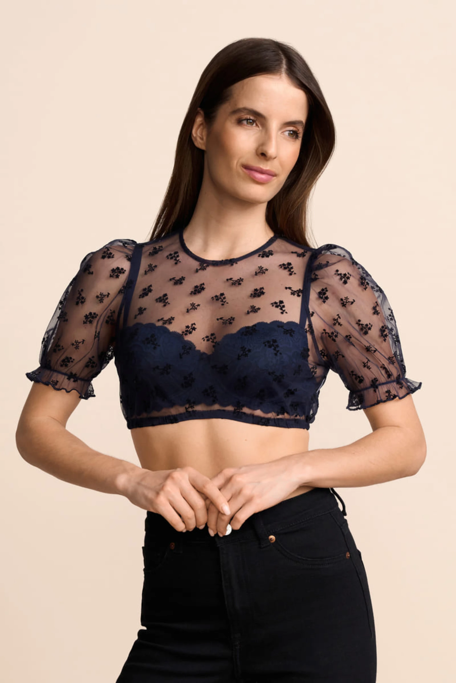 Dirndlbluse Henna #1
